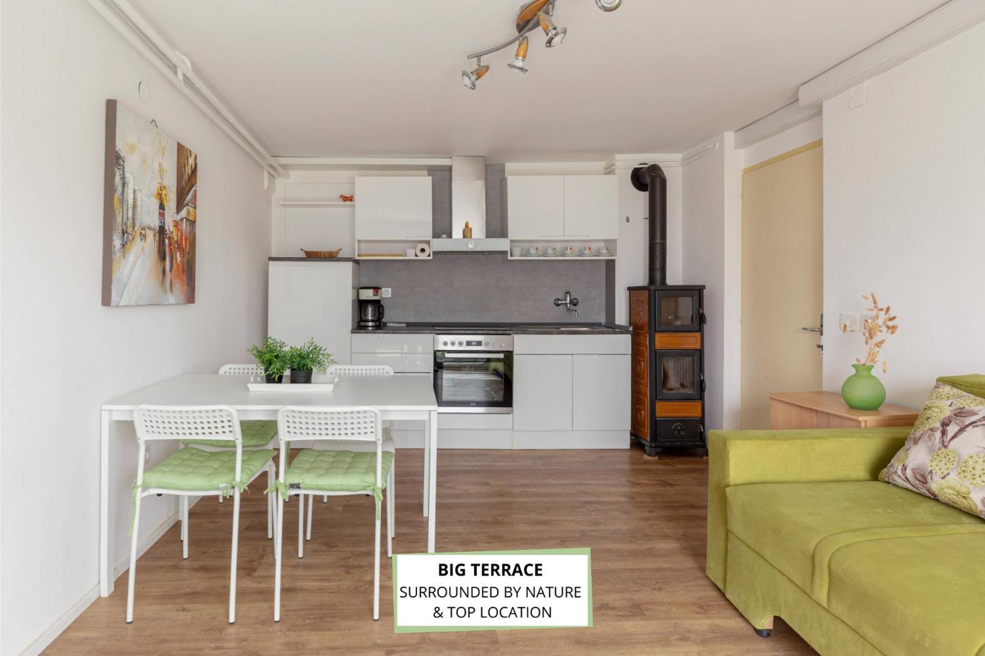 Apartments Znidar Spodnje Gorje Екстер'єр фото
